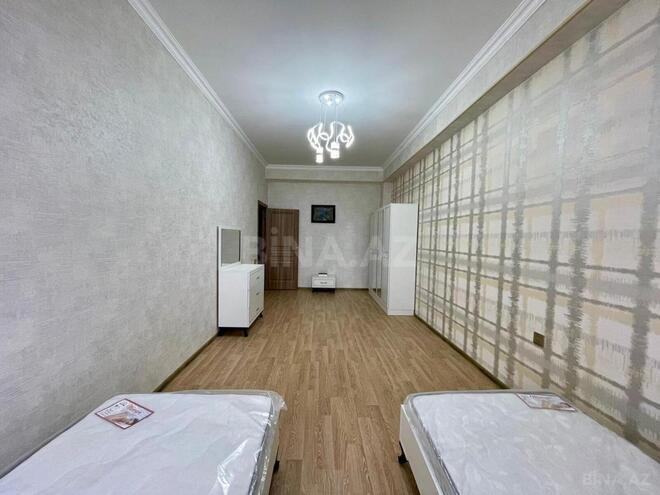 Сдается 3-комн. новостройка 128 м², м. 28 мая, photo 8 from 16