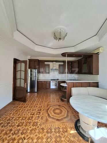 Сдаётся 10-комн. дом/дача 600 м², м. 8 ноября, photo 9 from 27
