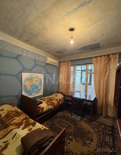 Satılır 4 otaqlı köhnə tikili 110 m², Elmlər Akademiyası m., photo 1 from 9