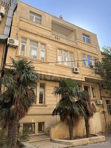 İcarəyə verilir 8 otaqlı ofis 850 m², Nərimanov r., photo 1 from 12