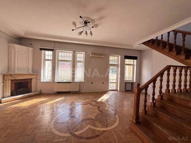 İcarəyə verilir 8 otaqlı ofis 850 m², Nərimanov r., photo 4 from 12