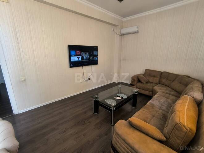 Сдается 2-комн. новостройка 65 м², Ясамальский р., photo 1 from 17