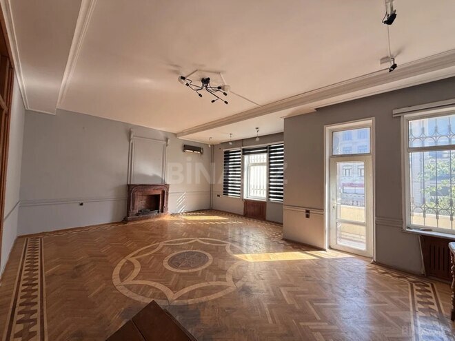 İcarəyə verilir 8 otaqlı ofis 850 m², Nərimanov r., photo 3 from 12