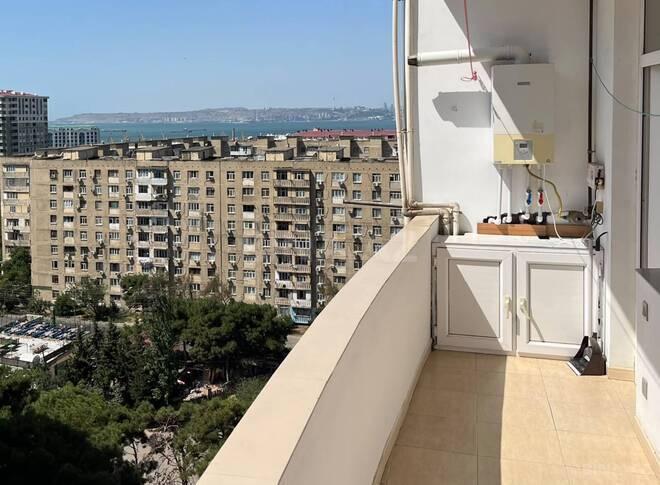 Продается 3-комн. новостройка 98 м², м. Ази Асланов, photo 12 from 17