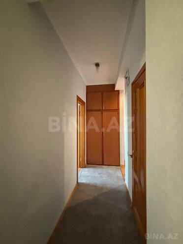 Satılır 3 otaqlı köhnə tikili 115 m², Yasamal r., photo 12 from 17