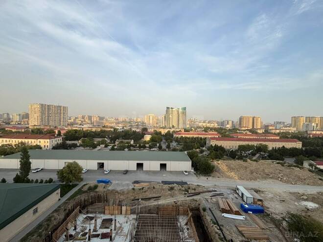 Satılır 3 otaqlı köhnə tikili 115 m², Yasamal r., photo 15 from 17
