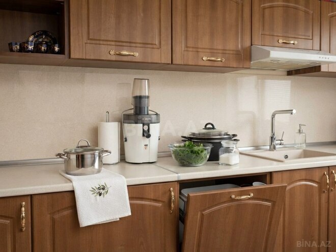 Продаётся 3-комн. вторичка 90 м², м. Сахил, photo 14 from 24
