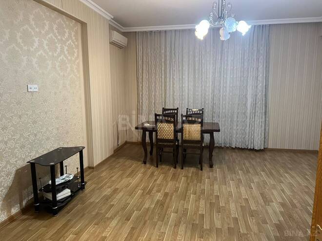 Сдается 2-комн. новостройка 95 м², м. Нефтчиляр, photo 8 from 18