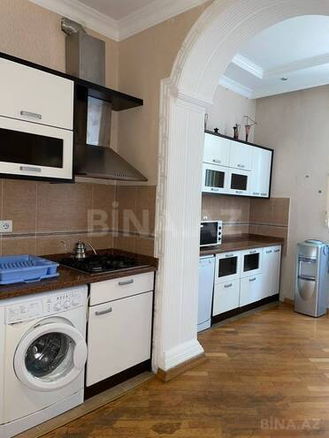İcarəyə verilir 2 otaqlı köhnə tikili 80 m², Nizami m., photo 3 from 16