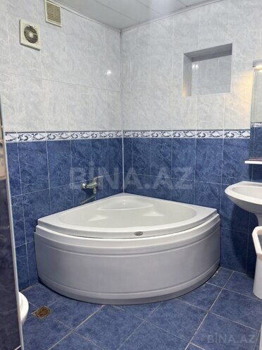 Продаётся 2-комн. вторичка 40 м², м. Элмляр Академиясы, photo 6 from 13