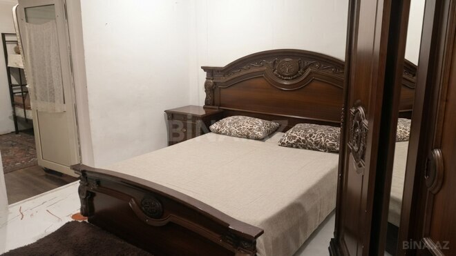 Продаётся 2-комн. вторичка 40 м², м. Элмляр Академиясы, photo 3 from 13