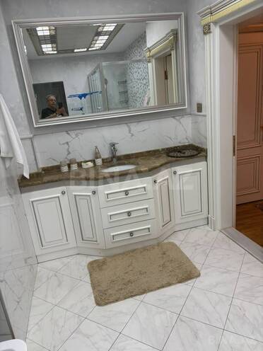 İcarəyə verilir 4 otaqlı köhnə tikili 150 m², Nizami m., photo 13 from 15