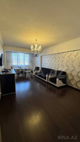 Продается 2-комн. вторичка 60 м², м. Элмляр Академиясы, photo 1 from 13