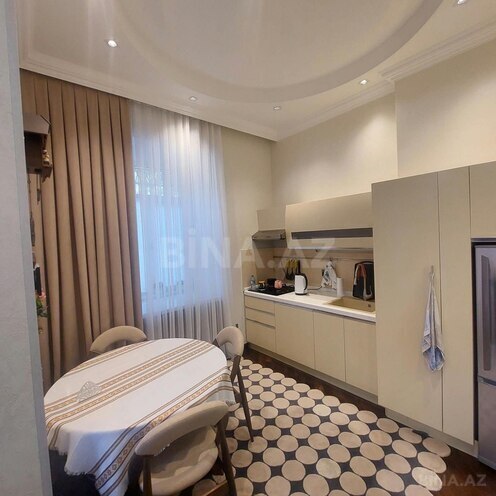 Satılır 2 otaqlı köhnə tikili 90 m², Nəsimi r., photo 17 from 18