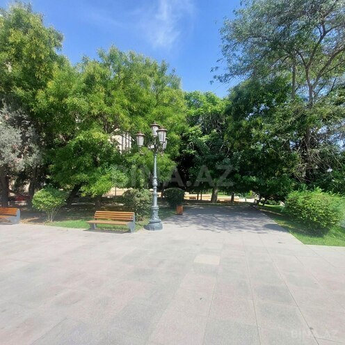 Satılır 2 otaqlı köhnə tikili 90 m², Nəsimi r., photo 9 from 18