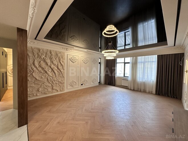 Продается 3-комн. новостройка 108 м², м. 28 мая, photo 3 from 14