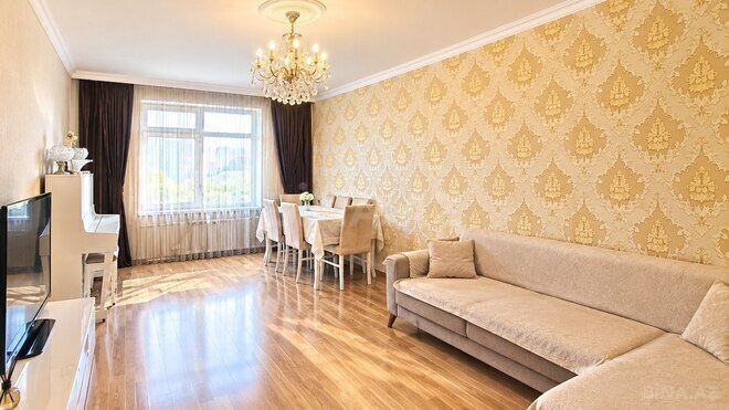 Продается 3-комн. вторичка 95 м², м. Ахмедлы, photo 1 from 13