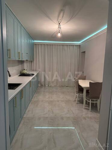 Продаётся 4-комн. вторичка 105 м², м. Халглар Достлугу, photo 12 from 19