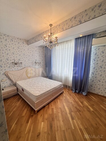 Продаётся 3-комн. новостройка 120 м², Абшеронcкий  р., photo 8 from 11