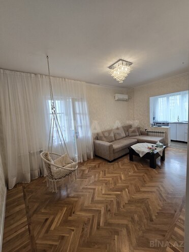 Продаётся 2-комн. вторичка 45 м², м. Насими, photo 3 from 13