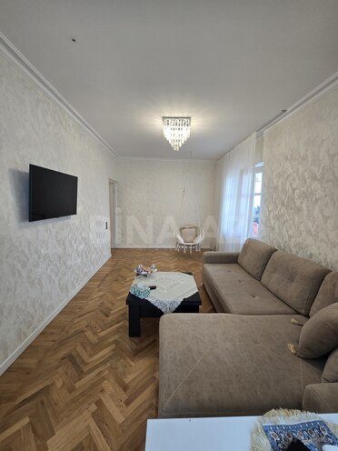Продаётся 2-комн. вторичка 45 м², м. Насими, photo 5 from 13