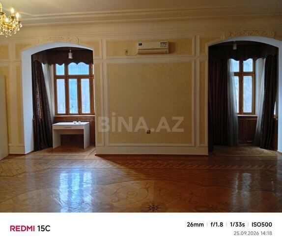 Продаётся 9-комн. дом/дача 560 м², м. Элмляр Академиясы, photo 8 from 32