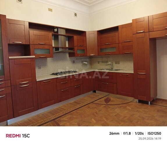 Продаётся 9-комн. дом/дача 560 м², м. Элмляр Академиясы, photo 11 from 32