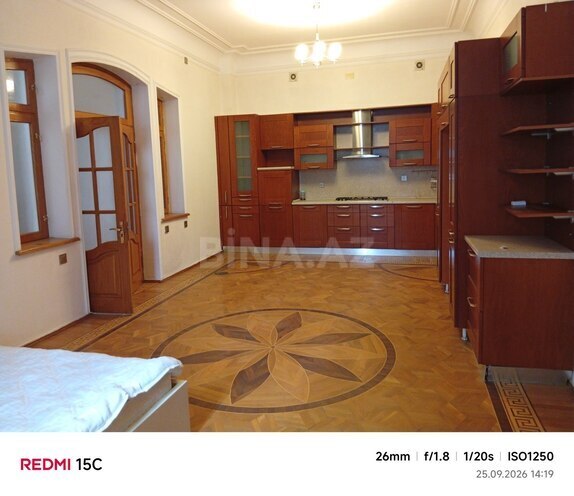 Продаётся 9-комн. дом/дача 560 м², м. Элмляр Академиясы, photo 10 from 32