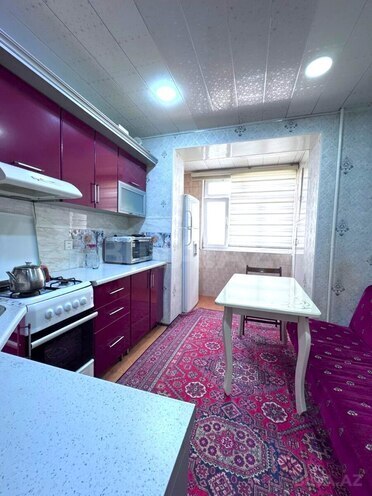 Satılır 3 otaqlı köhnə tikili 70 m², Yeni Günəşli q., photo 15 from 21