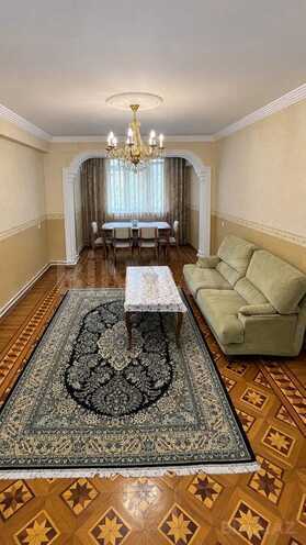 Сдается 3-комн. новостройка 110 м², м. Гянджлик, photo 1 from 15