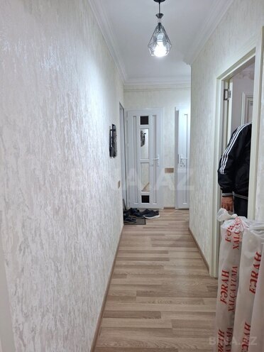 Продаётся 2-комн. вторичка 65 м², м. Ази Асланов, photo 12 from 17