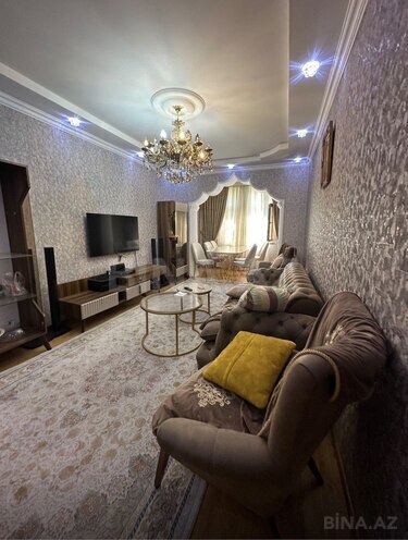 Продается 3-комн. вторичка 120 м², photo 1 from 19