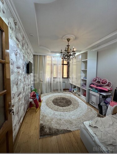 Продается 3-комн. вторичка 120 м², photo 10 from 19