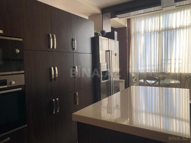 Продаётся 3-комн. новостройка 175 м², м. Низами, photo 17 from 22
