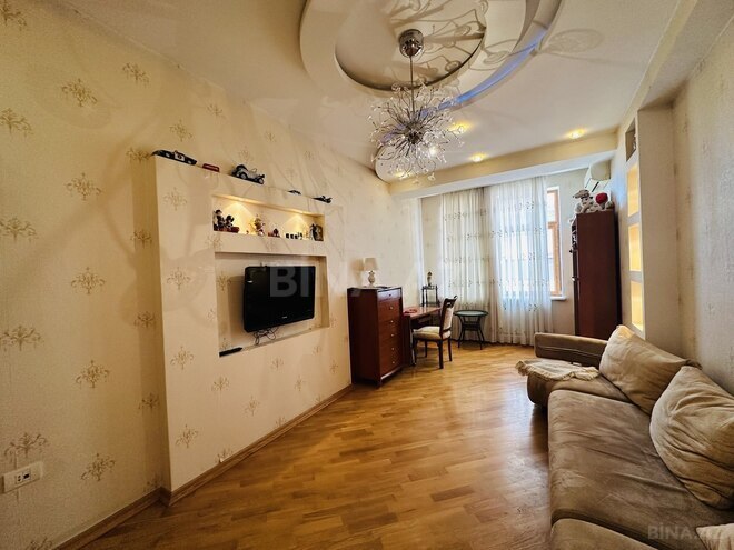 Satılır 3 otaqlı yeni tikili 160 m², 28 May m., photo 11 from 27