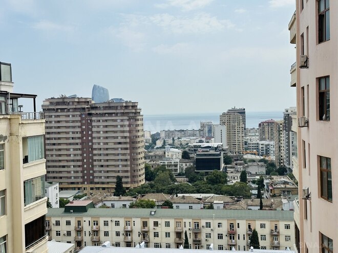 Satılır 3 otaqlı yeni tikili 160 m², 28 May m., photo 26 from 27