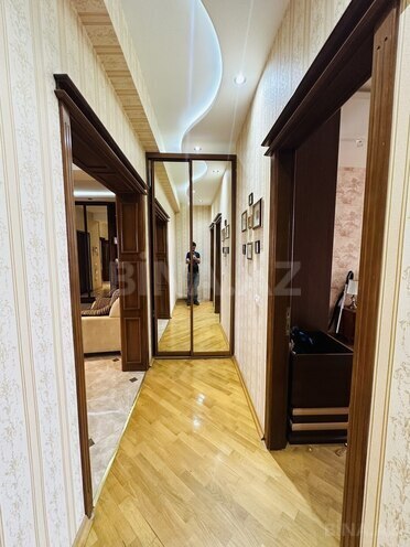 Satılır 3 otaqlı yeni tikili 160 m², 28 May m., photo 24 from 27