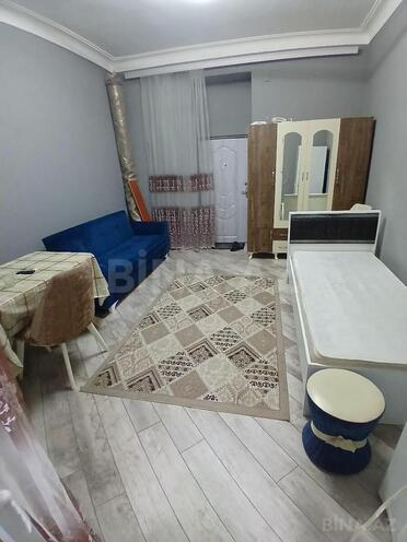 Продается 1-комн. вторичка 25 м², м. Нариман Нариманов, photo 1 from 6