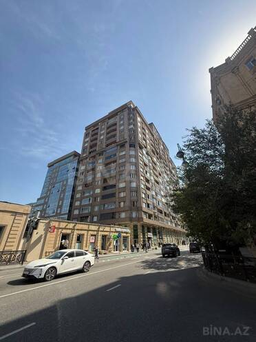 Продаётся 4-комн. новостройка 190 м², м. 28 мая, photo 1 from 9
