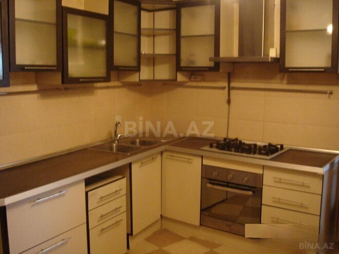 Продается 4-комн. вторичка 96 м², Насиминский  р., photo 10 from 17