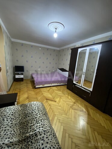 İcarəyə verilir 1 otaqlı köhnə tikili 35 m², İnşaatçılar m., photo 3 from 7