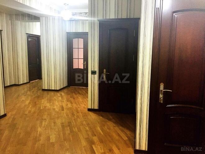 Сдается 3-комн. новостройка 136 м², м. Элмляр Академиясы, photo 15 from 32