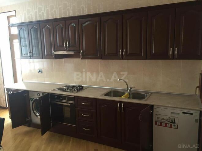 Сдается 3-комн. новостройка 136 м², м. Элмляр Академиясы, photo 7 from 32