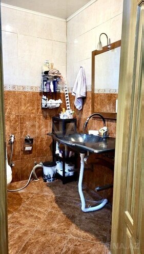 İcarəyə verilir 2 otaqlı yeni tikili 110 m², 28 May m., photo 9 from 10