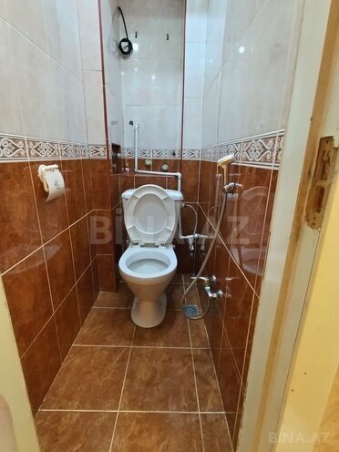 Satılır 3 otaqlı köhnə tikili 95 m², İnşaatçılar m., photo 8 from 13
