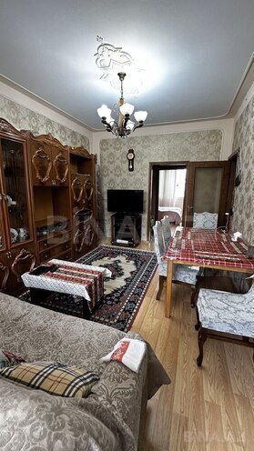 Satılır 3 otaqlı köhnə tikili 86 m², 20 Yanvar m., photo 1 from 15