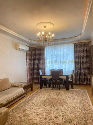 Сдаётся 3-комн. новостройка 80 м², м. Шах Исмаил Хатаи, photo 1 from 18