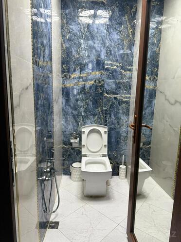 Сдается 3-комн. новостройка 110 м², м. 8 ноября, photo 15 from 16