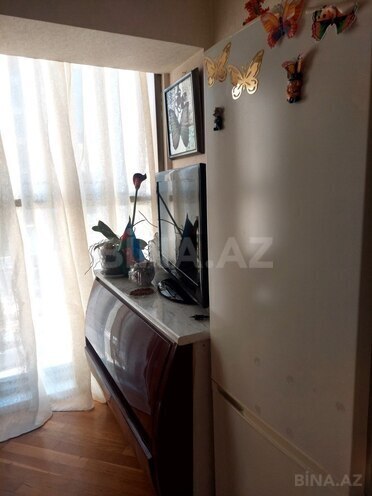 Продаётся 2-комн. вторичка 62 м², м. Низами, photo 9 from 14