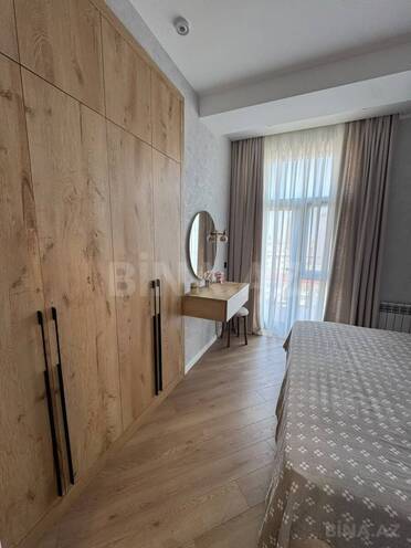 Сдаётся 2-комн. новостройка 70 м², м. Низами, photo 6 from 13